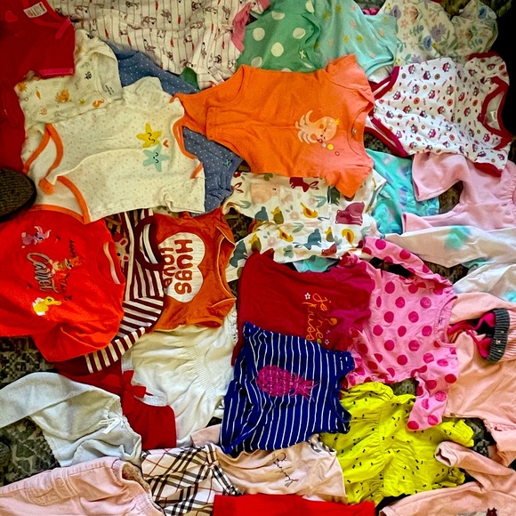 Baby Clothes over 80 pieces - Picture 1 of 2